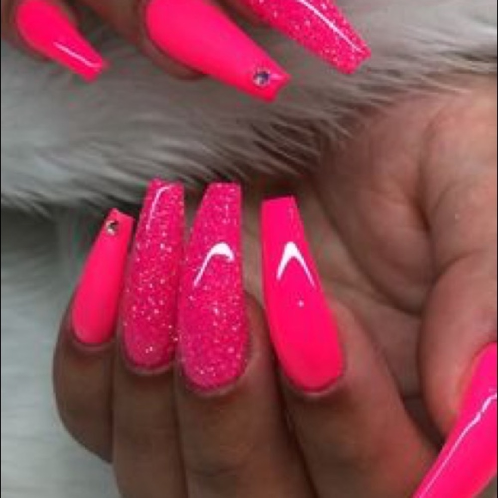 Meet your Posher, Daniela